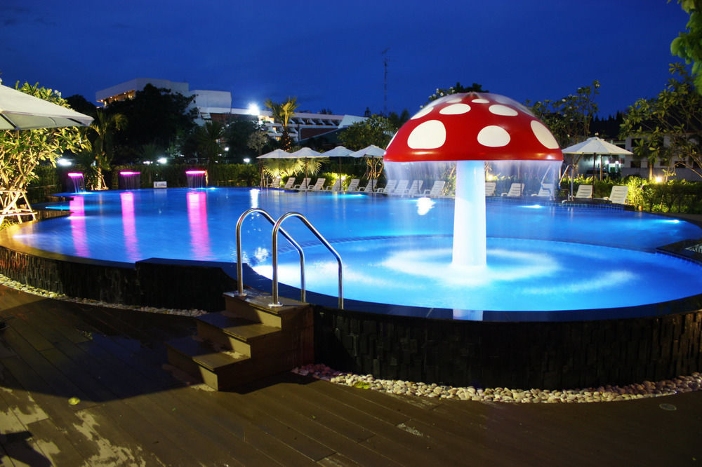 Golden Beach Cha-Am Hotel Ngoại thất bức ảnh
