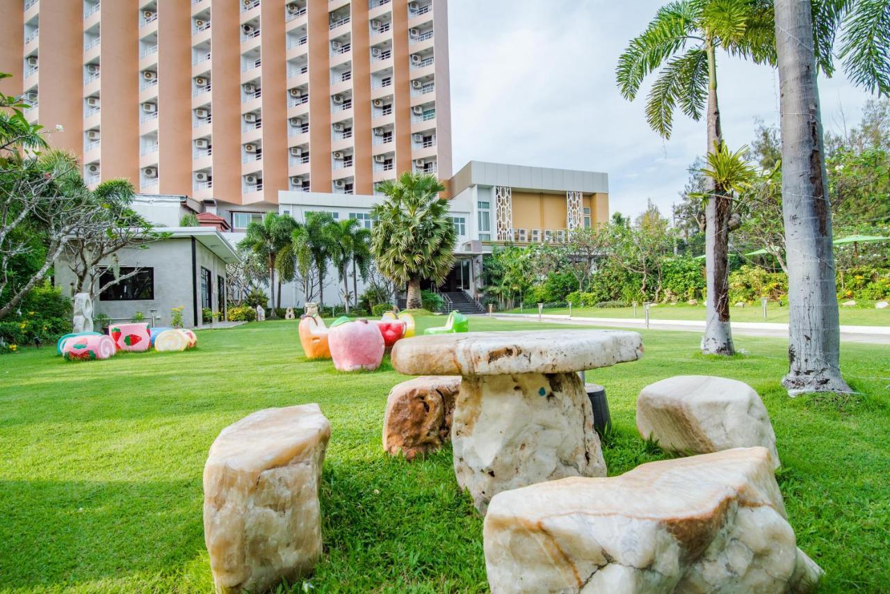Golden Beach Cha-Am Hotel Ngoại thất bức ảnh