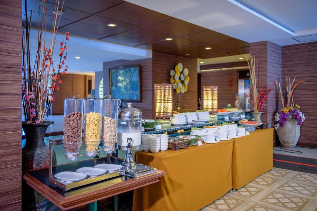 Golden Beach Cha-Am Hotel Ngoại thất bức ảnh